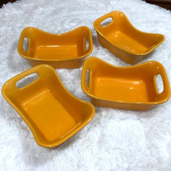 NWOT Set of 4 Rachael Ray Yellow Rectangular 12oz Handled Pan Dish Set - Picture 1 of 10